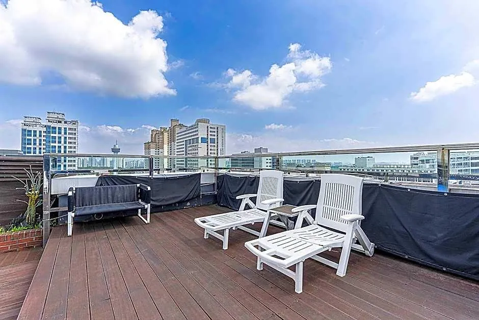****  Gold Coast Hotel Incheon South Korea