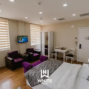 White & Отель Баку