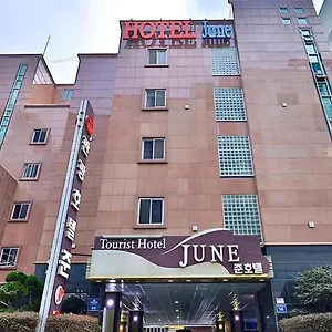 Hotel Airport June