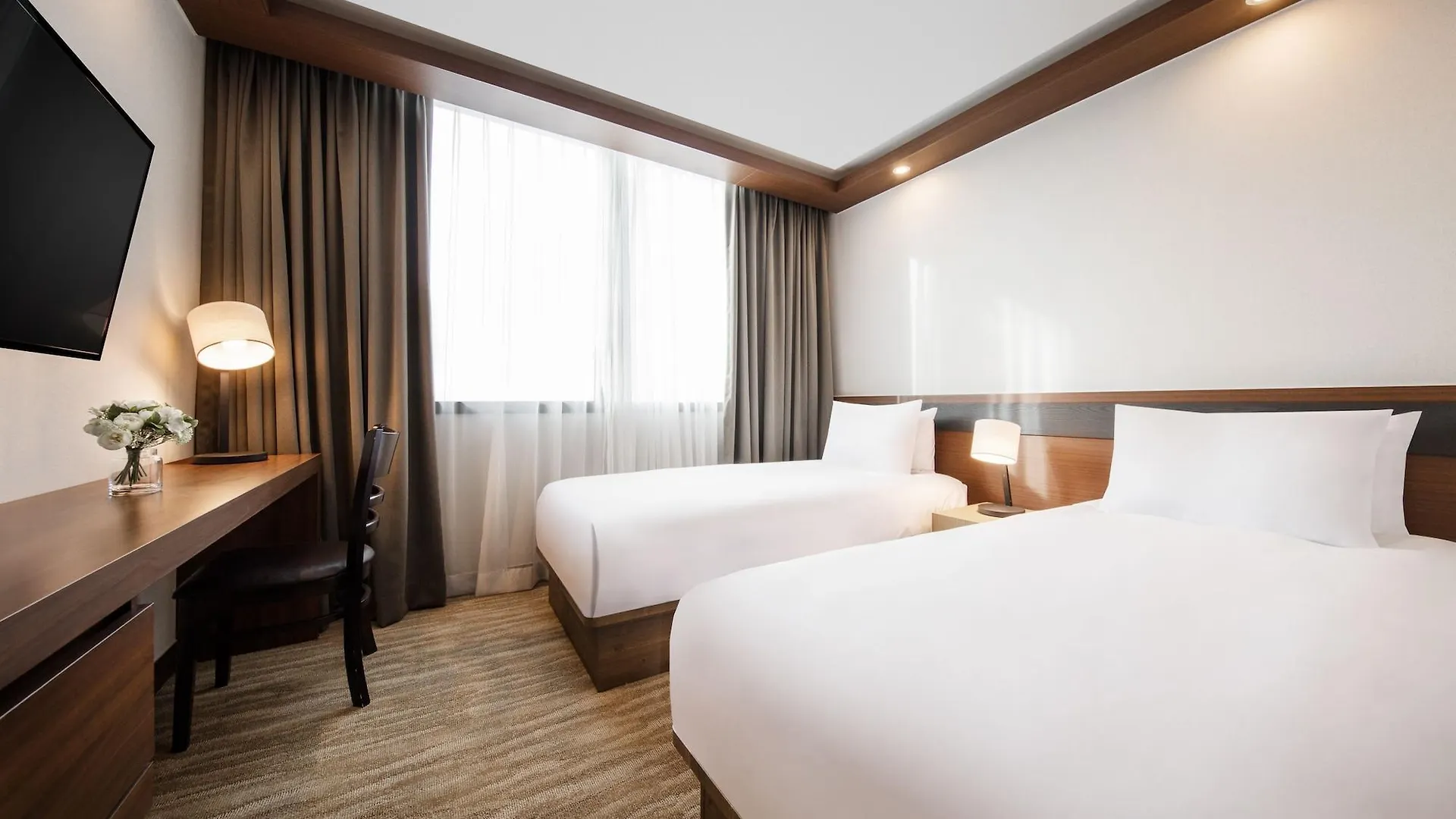 Gold Coast Hotel Инчон