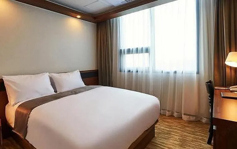 Gold Coast Hotel Инчон
